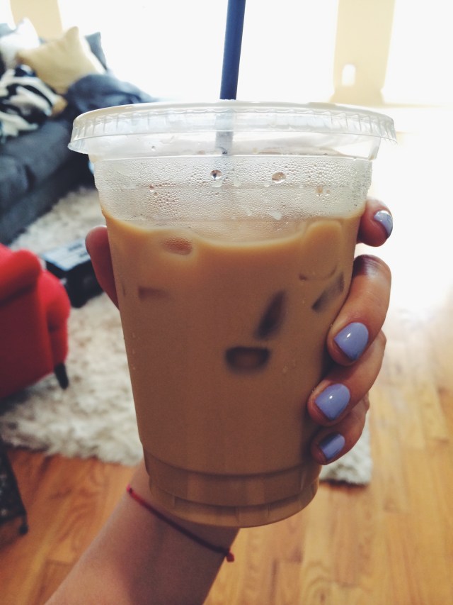 iced vanilla latte