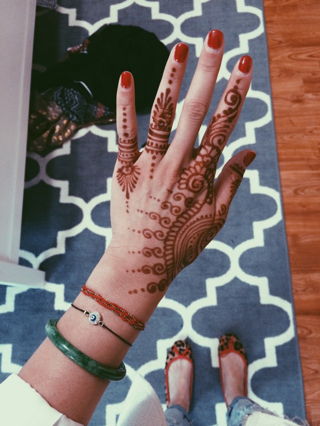 Henna tattoo
