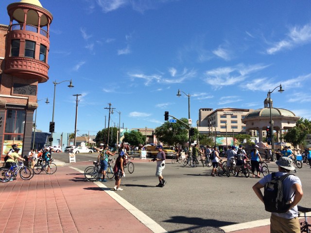 Mariachi Plaza